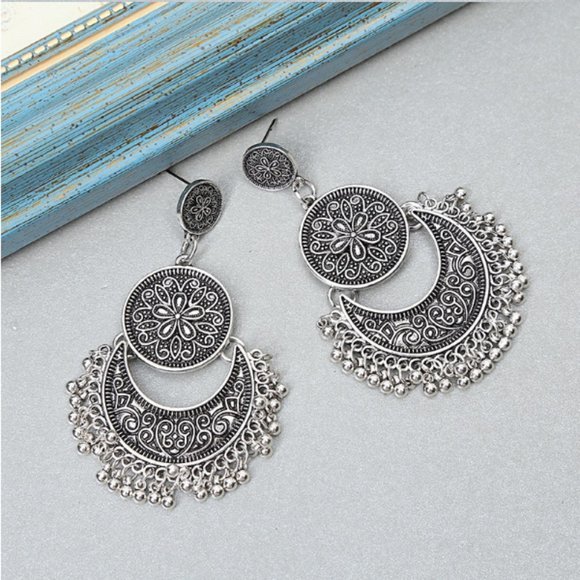 š2/$25 - Bohemian Dangle Earrings (antique silver tone)